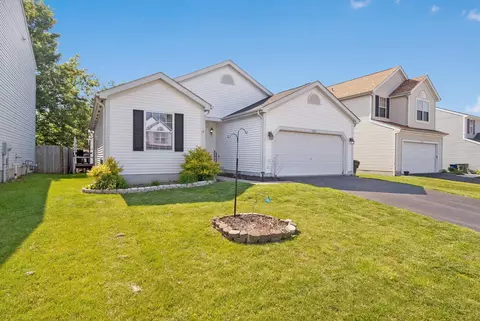 1111 Greeley Dr, Galloway, OH 43119