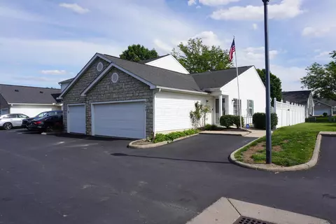 6759 Hamler Dr, Canal Winchester, OH 43110