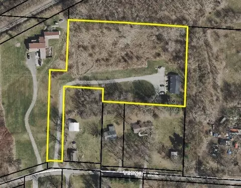 521 Vernon Ave, Delaware, OH 43015