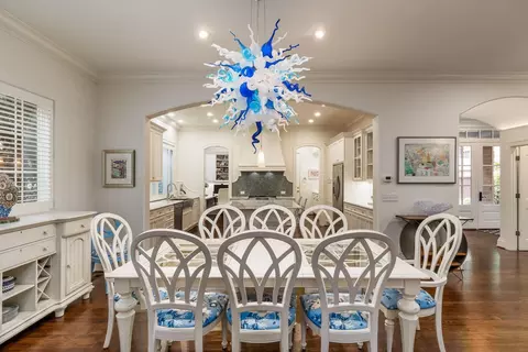 Dining - 14 Lyonsgate Rd, Bexley, OH 43209 photo 2 of 3