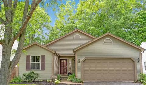 1518 Meadowlark Ln, Marysville, OH 43040