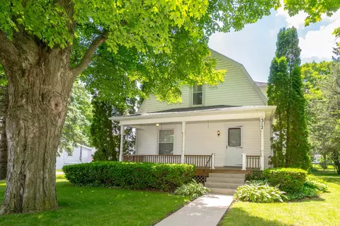 312 E Buckeye St, Belle Center, OH 43310