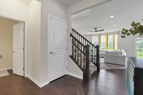 694 Eagle Walk Rd, Delaware, OH 43015 photo 5
