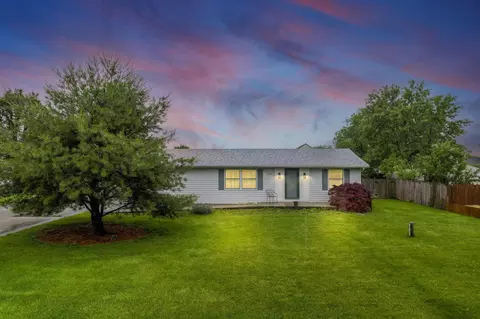 4125 Casa Blvd, Grove City, OH 43123