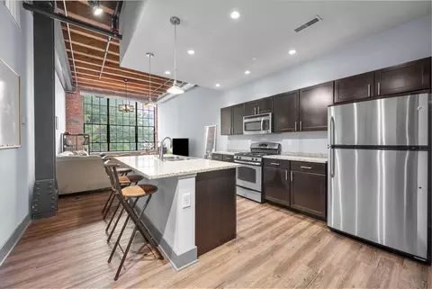 570 S Front St #206, Columbus, OH 43215