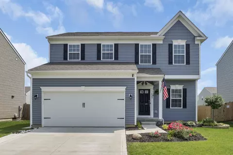 5307 Karst Cir, Ashville, OH 43103