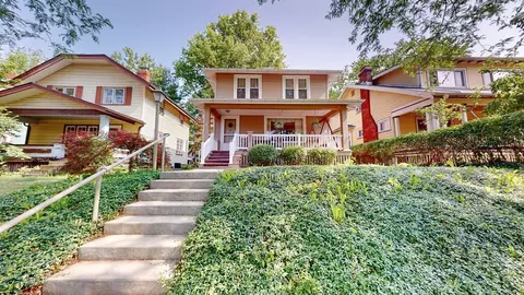 226 E Como Ave, Columbus, OH 43202