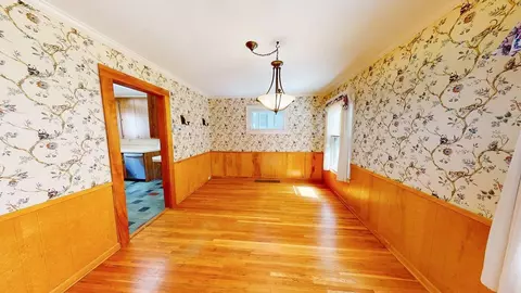 226 E Como Ave, Columbus, OH 43202 photo 6