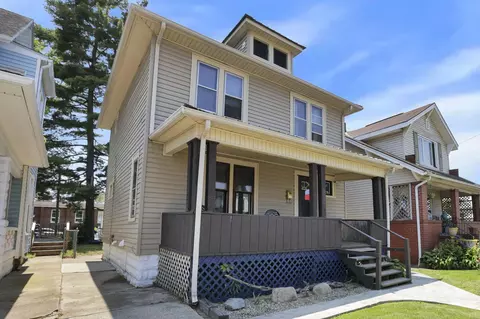 Exterior - 421 E Main St, Newark, OH 43055 photo 2 of 13