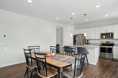 Dining - 2895 Beechwood Dr, Powell, OH 43065 photo 2 of 3