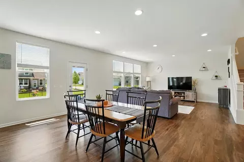 Dining - 2895 Beechwood Dr, Powell, OH 43065 photo 3 of 3