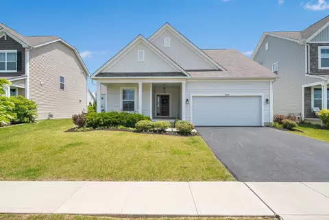 5996 Corta Bella Rd, Westerville, OH 43081