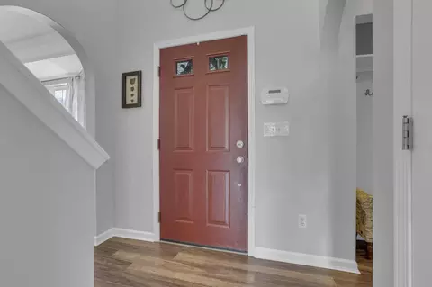 Entry Way - 133 Pinecrest Dr, Delaware, OH 43015 photo 1 of 7