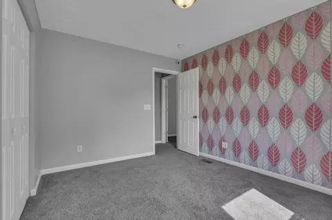 Bedroom - 133 Pinecrest Dr, Delaware, OH 43015 photo 5 of 11