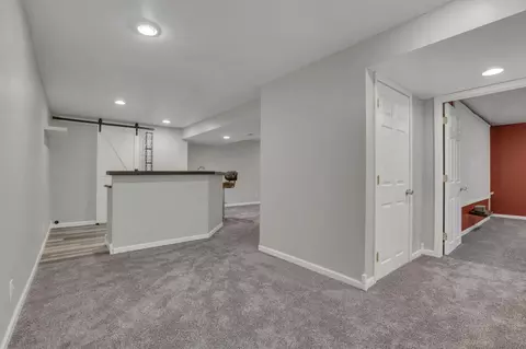 Entry Way - 133 Pinecrest Dr, Delaware, OH 43015 photo 7 of 7