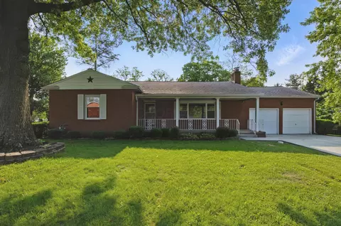1141 Monterey Dr, Mansfield, OH 44907