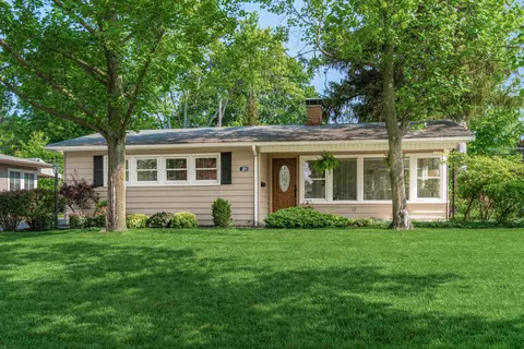 1942 Langham Rd, Columbus, OH 43221