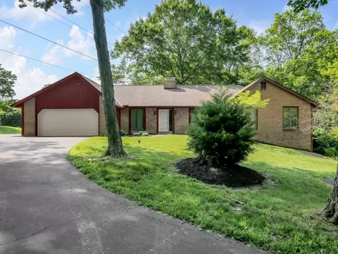 8587 Blacks Rd, Pataskala, OH 43062