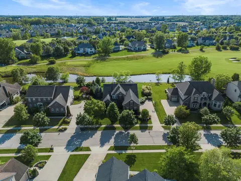 View/Area - 5781 Glendavon Loop, Dublin, OH 43016 photo 3 of 7