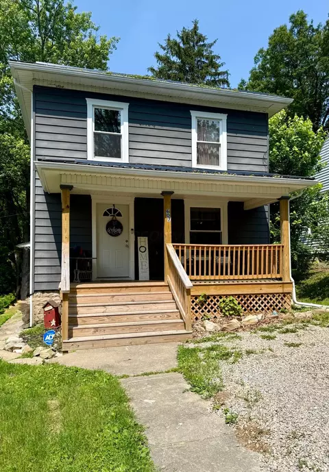 607 Larzelere Ave, Zanesville, OH 43701