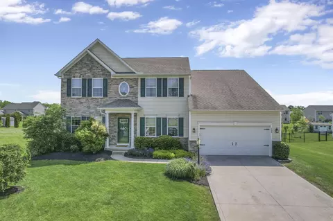135 Tassel View St, Pataskala, OH 43062