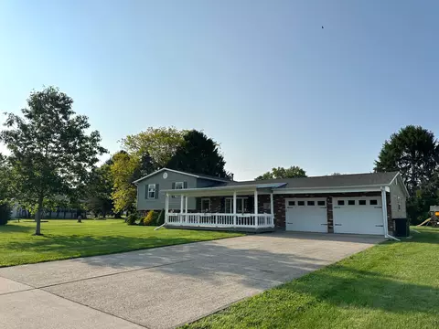 128 Ivy St, Newark, OH 43055