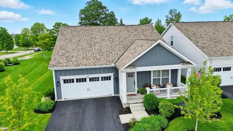 7686 Gateway Blvd, Powell, OH 43065