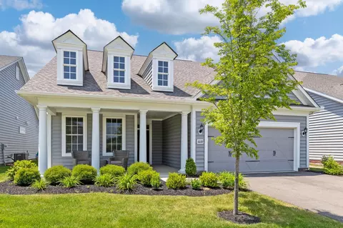 6039 Peck Ln, New Albany, OH 43054