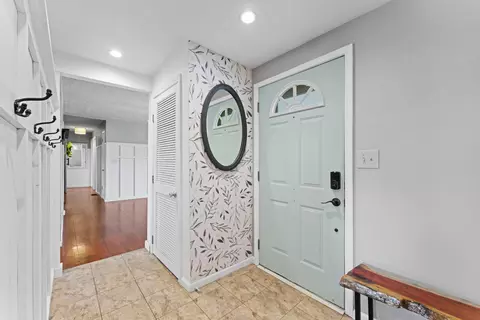 Entry Way - 2147 Summit View Rd, Powell, OH 43065 photo 1 of 1