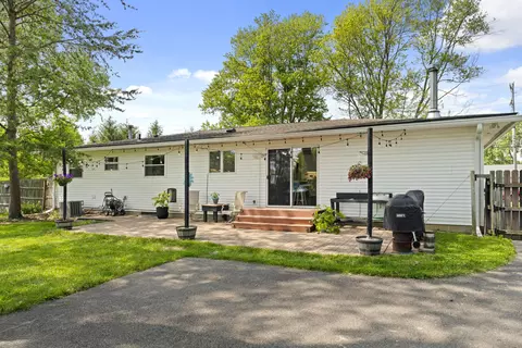 Exterior - 2147 Summit View Rd, Powell, OH 43065 photo 5 of 15
