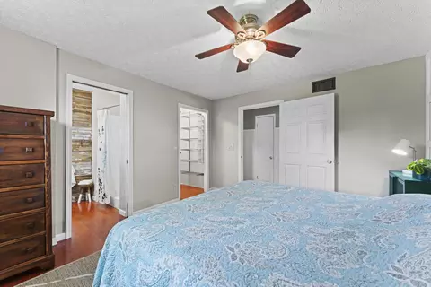 Bedroom - 2147 Summit View Rd, Powell, OH 43065 photo 2 of 6