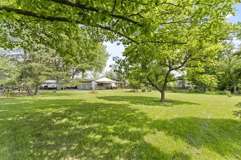 Exterior - 2147 Summit View Rd, Powell, OH 43065 photo 13 of 15