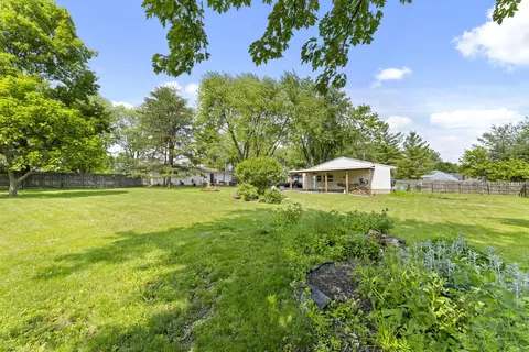 Exterior - 2147 Summit View Rd, Powell, OH 43065 photo 14 of 15