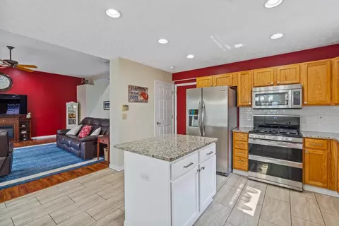 401 Oslow Ct, Delaware, OH 43015 photo 9