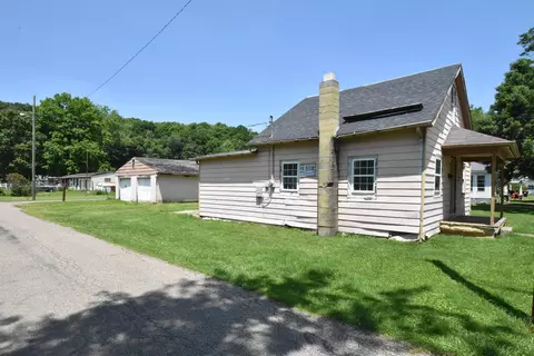 301 Oak St, Bremen, OH 43107