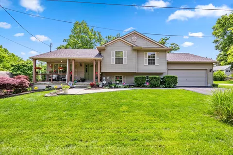 199 W Riverview Dr, Powell, OH 43065