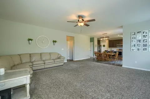 267 Faulkner Dr, Lithopolis, OH 43136 photo 15