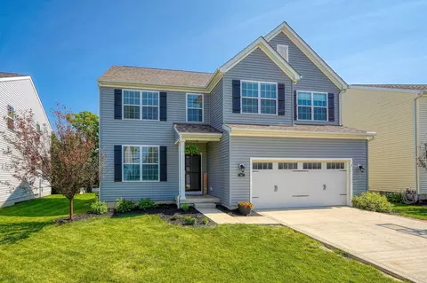 267 Faulkner Dr, Lithopolis, OH 43136