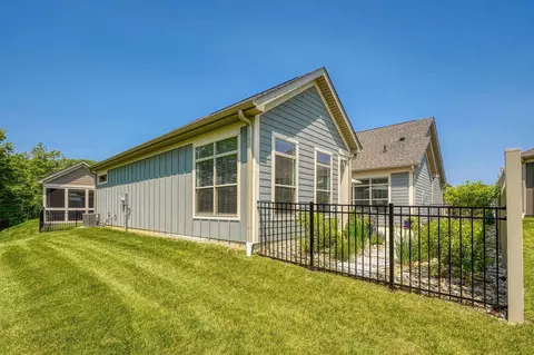 357 Morning Mist Ct, Delaware, OH 43015 photo 4