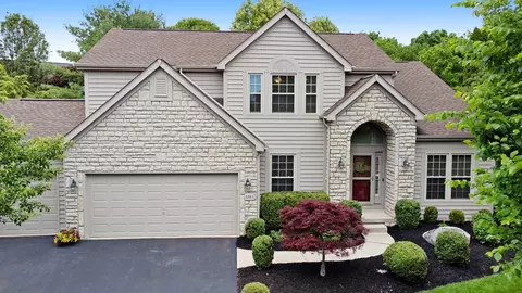 6865 Bryne Ct, Dublin, OH 43017