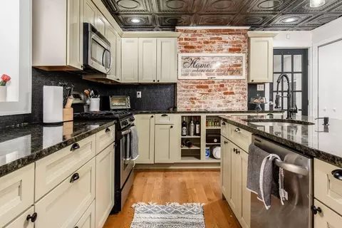 Kitchen - 369 E Main St, Circleville, OH 43113 photo 3 of 4