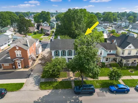 View/Area - 369 E Main St, Circleville, OH 43113 photo 4 of 9