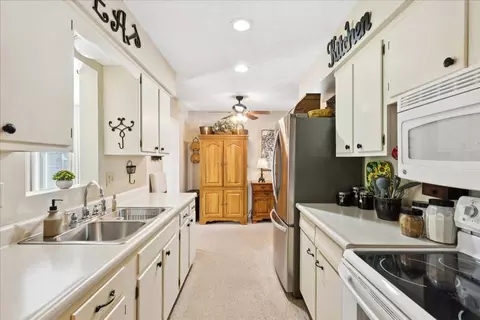 172 Sunset Dr, Circleville, OH 43113 photo 8