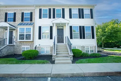 139 Preswicke Ml, Blacklick, OH 43004