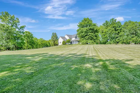 7881 Dorsey Mill Rd SE, Heath, OH 43056