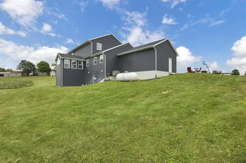 9559 Basil Rd NW, Baltimore, OH 43105 photo 43