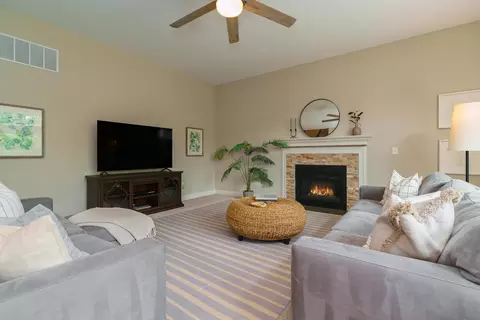 829 Pathlow Dr, Pickerington, OH 43147 photo 29