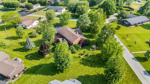 View/Area - 12502 Barbara Dr, Kenton, OH 43326 photo 1 of 9