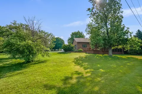 Exterior - 12502 Barbara Dr, Kenton, OH 43326 photo 12 of 13
