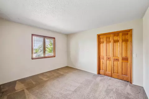 Bedroom - 12502 Barbara Dr, Kenton, OH 43326 photo 4 of 7